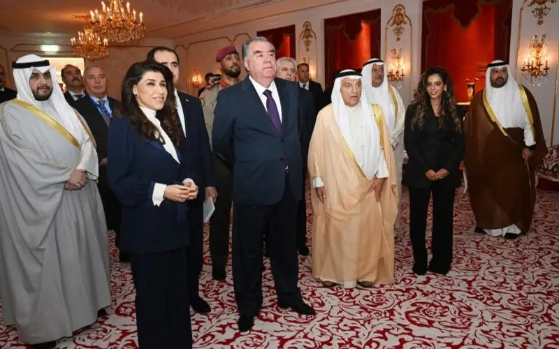 President of Tajikistan visits Al Salam Palace Museum in Al-Kuwait
