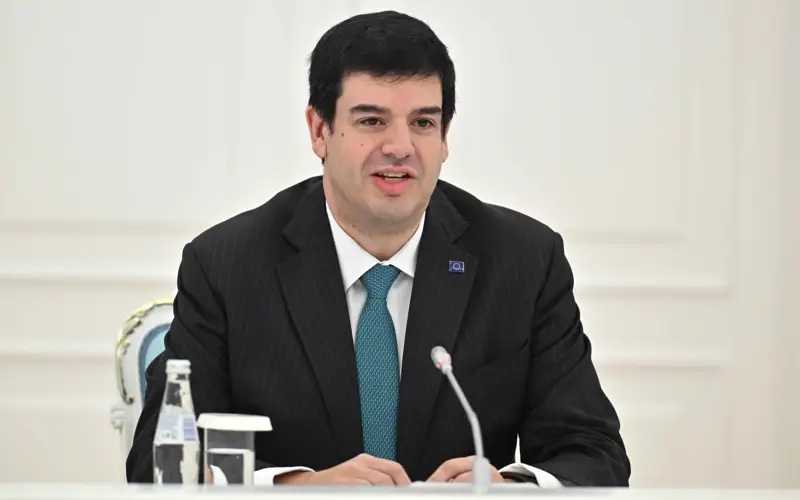 Педро Варгас Давид 