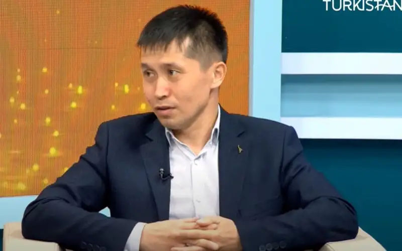 Талапкер Уалиев 