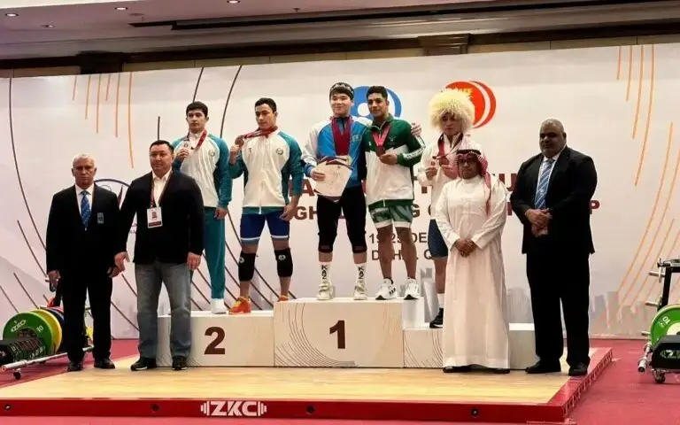 Kazakhstan’s Kurmanbek wins 2024 Asian Youth and Junior Weightlifting Championships, sets world record