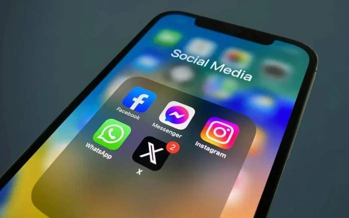 UAE sets minimum social media age at 15 under new child protection rules