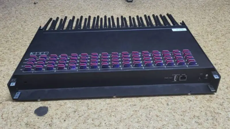 Тысячи сим-карт 