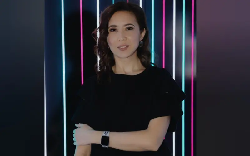 Эльмира Обри