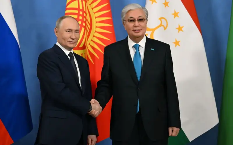 Президент Казахстана принял участие в неформальной встрече глав государств СНГ