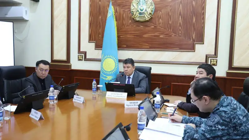 Қанат Бозымбаев