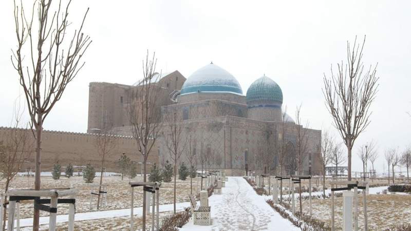 哈萨克斯坦冬季七条精选路线：从雪山到古城的旅行灵感