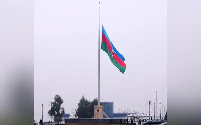 Azerbaijan mourns AZAL plane crash victims