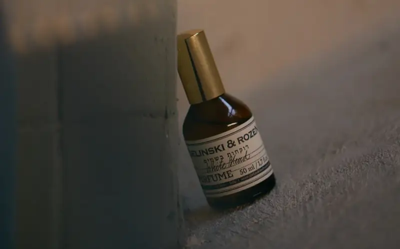 Подделки известных брендов на миллионы тенге изъяли в Алматы