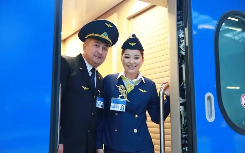 Pavlodar men Almaty arasyna jańa vagondar qatynaı bastady