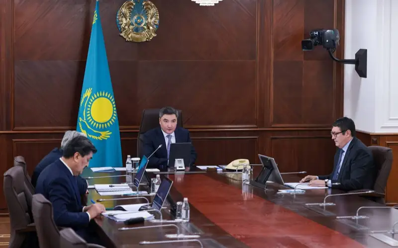 Олжас Бектенов «Жасыл экономикаға» көшу жөніндегі кеңес отырысын өткізді 