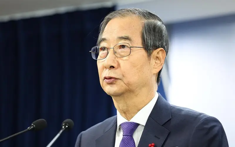 и.о президента Хан Док Су