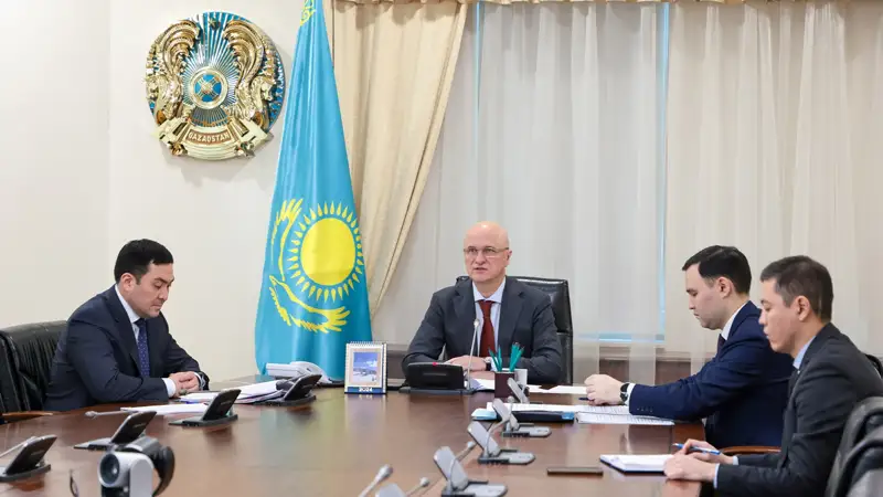 Úkimette CNPC korporatsııasy munaı-gaz salasyndaǵy birlesken jobalardy talqylady