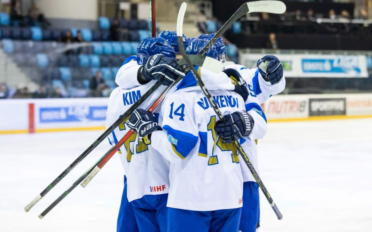 1st game of Kazakh hockey team at World Junior Ice Hockey Championships