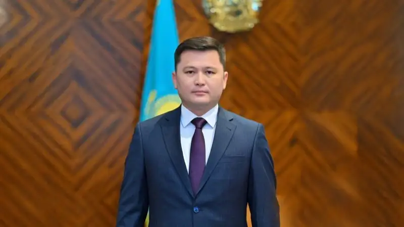 Almas Tanybekuly Tastenbekov Jańasemeı aýdanynyń ákimi 