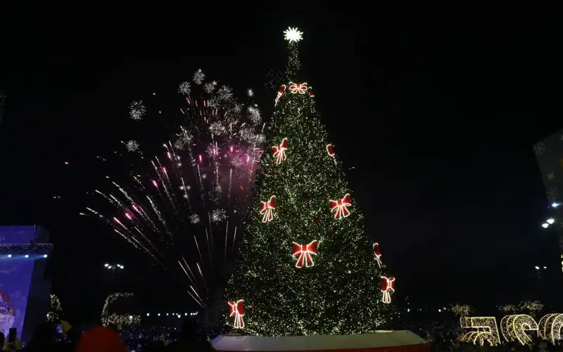 салют в Алматы 