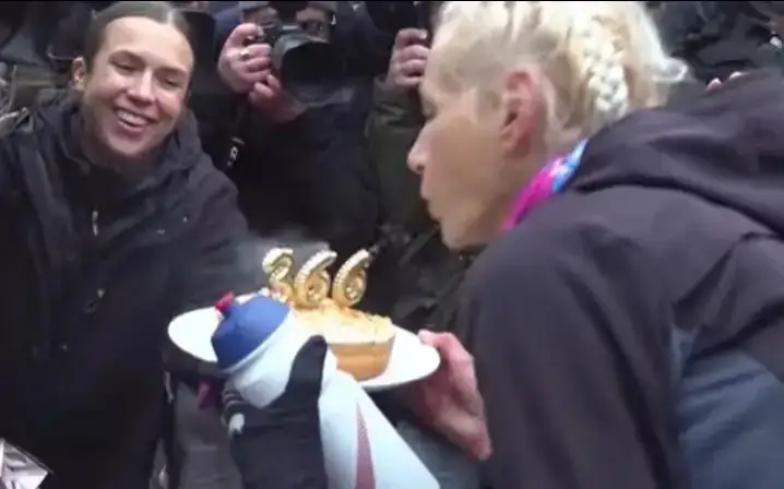 Бельгиялық әйел марафонға жыл бойы қатысып, рекорд орнатты