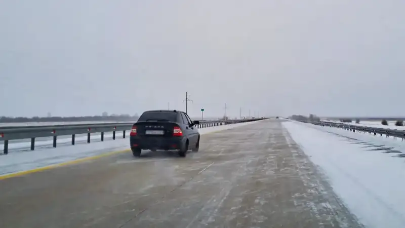 Rescuers save approximately 200 people from snow drifts on Kazakhstan’s highways