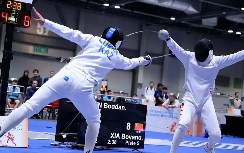 Kazakh epée fencers enter top 10 at FIE Junior Foil World Cup