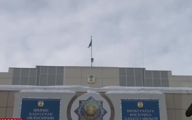 Почти 2,5 тысячи нарушений законодательства выявили прокуроры в ВКО