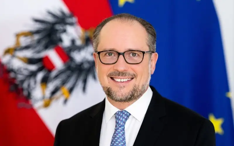 В Австрии будет утвержден временный канцлер 