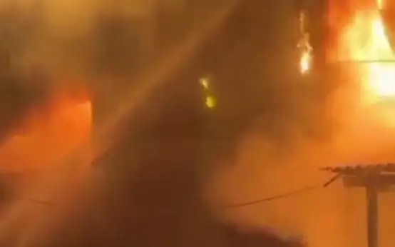 Пожар на складе локализован в Алматы