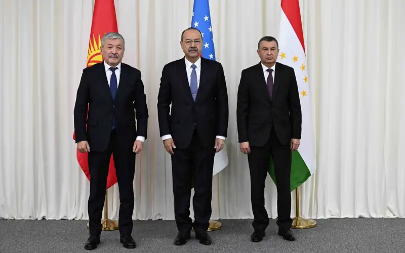 Главы правительств Кыргызстана, Узбекистана и Таджикистана обсудили вопросы госграниц