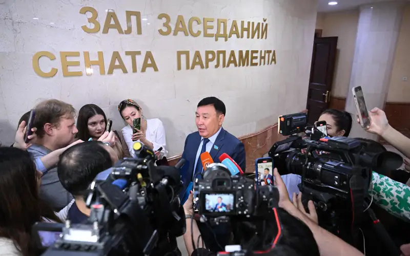 сенатор