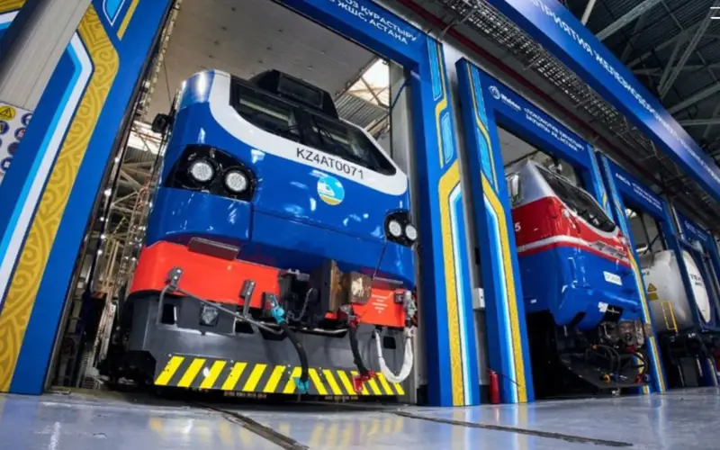 локомотивы