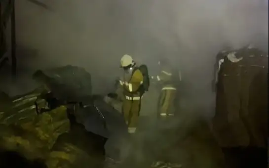 Ночью в Кызылорде разгорелся пожар на АЗС