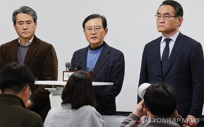 South Korea: Lawyer says ex-president to be absent from first formal hearing in impeachment trial