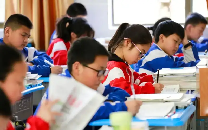 Хитой мактаби 