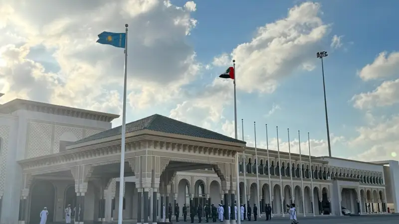 Мемлекет басшысы Біріккен Араб Әмірліктеріне жұмыс сапарымен барды