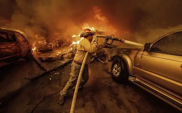 Покроет ли страховка ущерб от пожаров в США