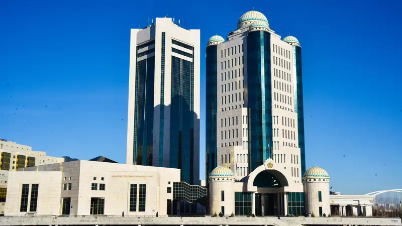 Сенат Парламента Парламент Сенаты