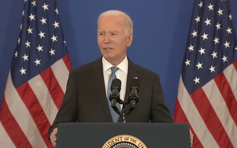 Китай «никогда нас не превзойдет»: Байден выступил в Госдепартаменте