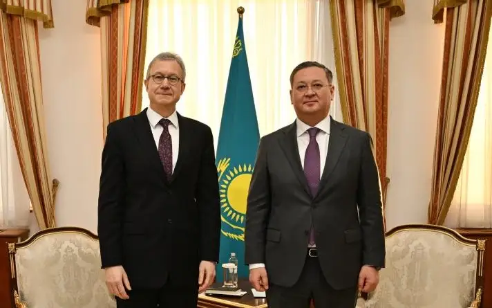 Kazakh FM Nurleu receives outgoing U.S. Ambassador