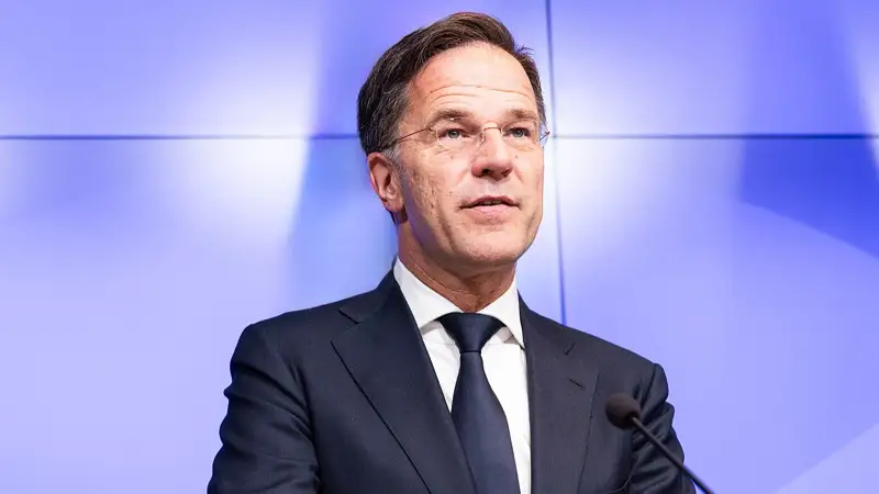 Генсек НАТО провел встречу с начальниками штабов Альянса