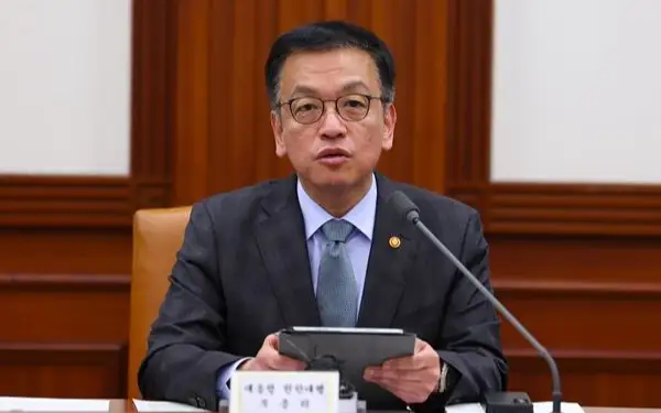  Чхве Сан Мок 