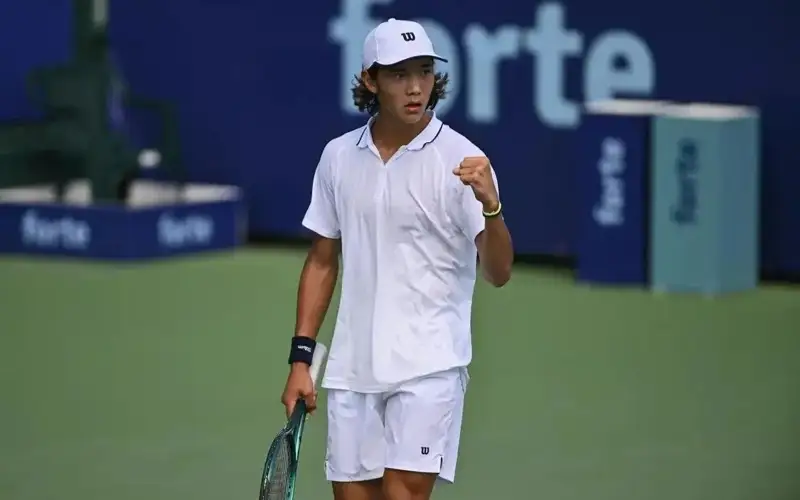 Ámir Omarhanov