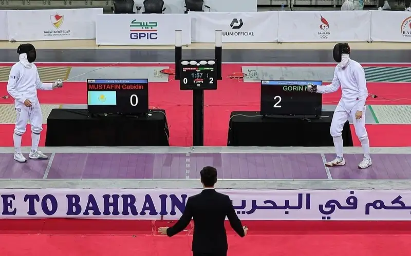 фехтовальщики шпажисты