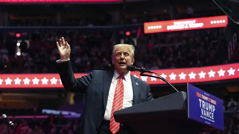 Дональд Трамп 