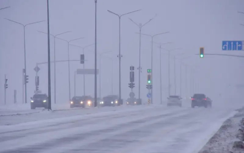 трасса, закрыта дорога, метель, автомобиль, буран, автожол, жол жабық, боран, көлік