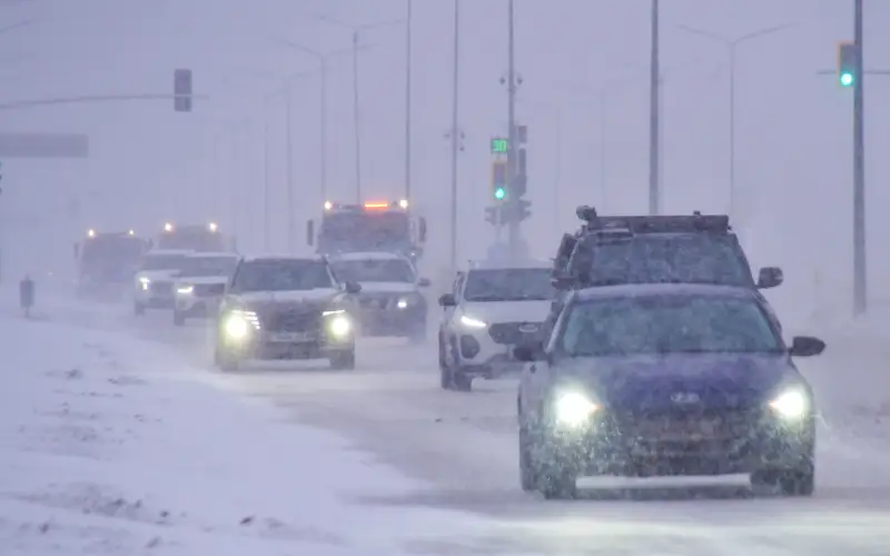 трасса, закрыта дорога, метель, автомобиль, буран, автожол, жол жабық, боран, көлік