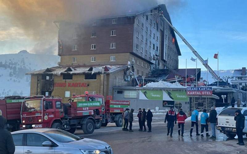 Трагедия в турецком Болу: пожар в отеле унес жизни 10 человек