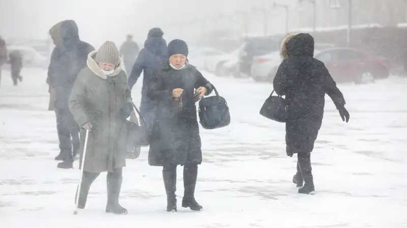 метель, снег, погода, люди, ауа райы, қар, боран, адамдар