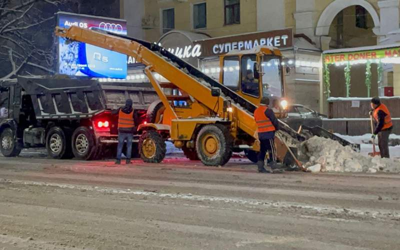 До 21 см снега выпало за сутки в горах вблизи Алматы