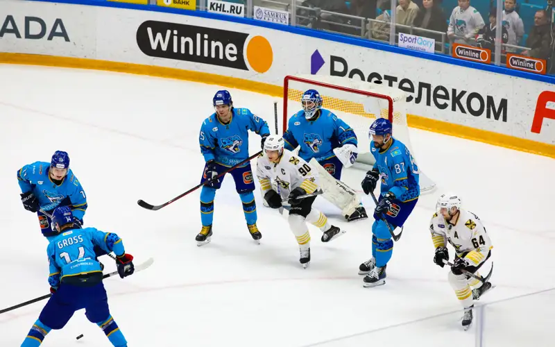 КХЛ, Астанинский «Барыс» сыграл с владивостокским «Адмиралом»
