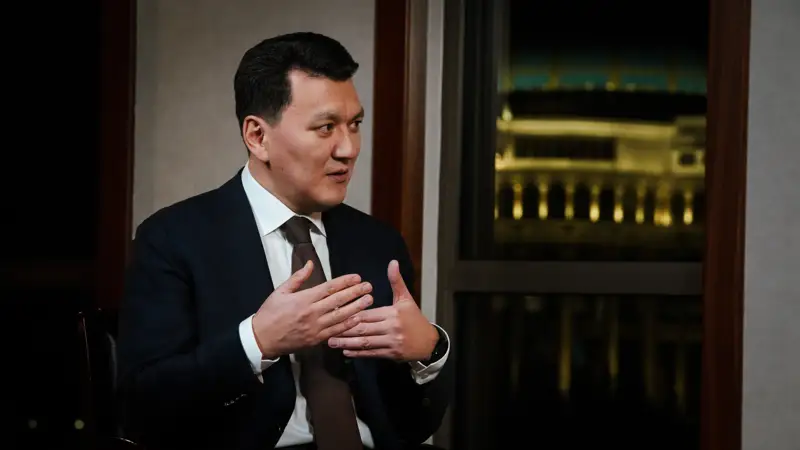 Ерлан Қарин 