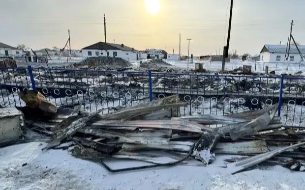 сгоревшая школа