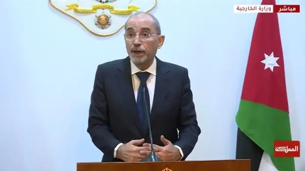 Айман Сафади министр иностранных дел Иордании 